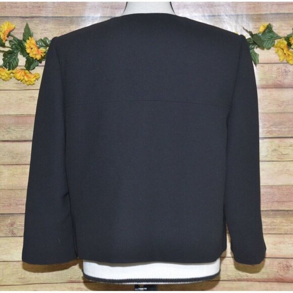 Liz Claiborne Ladies 14 Black Single Button Blazer Jacket Cropped Career Office - Picture 6 of 10